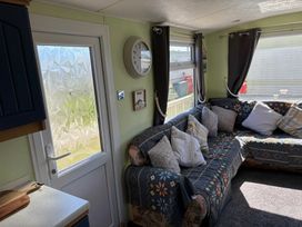 Seaview Caravan Park - Holiday Accommodation 17141 - Lincolnshire - 1186224 - thumbnail photo 11