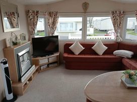 Marine Holiday Park - Holiday Accommodation 17147 - North Wales - 1186226 - thumbnail photo 4