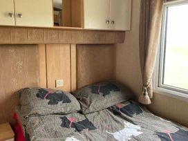 Lyons Sunnysands Holiday Park - Holiday Accommodation 17148 - Mid Wales - 1186227 - thumbnail photo 1