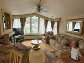 Lyons Sunnysands Holiday Park - Holiday Accommodation 17148 - Mid Wales - 1186227 - thumbnail photo 9