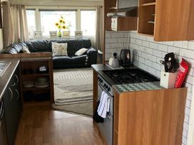 Golden Gate Holiday Centre - Holiday Accommodation 17151 - North Wales - 1186228 - thumbnail photo 2