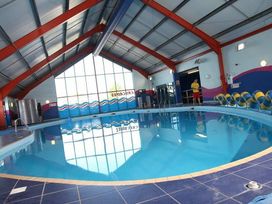 Hayling Island Holiday Park - Meadow Bay Villages - Holiday Accommodation 17153 - Hampshire - 1186229 - thumbnail photo 3