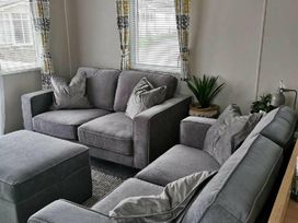 Patrington Haven Leisure Park - Holiday Accommodation 17157 - North Yorkshire (incl. Whitby) - 1186230 - thumbnail photo 2