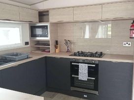 Pentire Costal Holiday Park - Holiday Accommodation 17170 - Cornwall - 1186232 - thumbnail photo 2