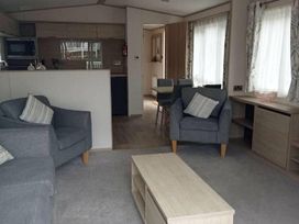 Pentire Costal Holiday Park - Holiday Accommodation 17170 - Cornwall - 1186232 - thumbnail photo 8