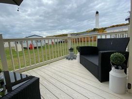 Silver Sands Holiday Park - Holiday Accommodation 17198 - Scottish Lowlands - 1186240 - thumbnail photo 2