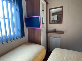 Silver Sands Holiday Park - Holiday Accommodation 17198 - Scottish Lowlands - 1186240 - thumbnail photo 13