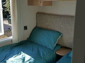 Presthaven Beach Resort - Holiday Accommodation 17202 - North Wales - 1186241 - thumbnail photo 11