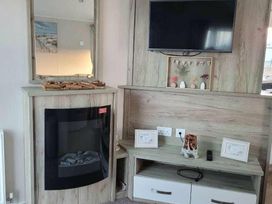 Unity Holiday Resort - Holiday Accommodation 17205 - Somerset & Wiltshire - 1186242 - thumbnail photo 9