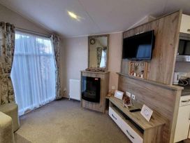 Unity Holiday Resort - Holiday Accommodation 17205 - Somerset & Wiltshire - 1186242 - thumbnail photo 10