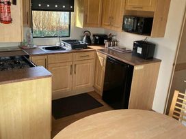 Happy Days Leisure - Holiday Accommodation 17214 - Lincolnshire - 1186245 - thumbnail photo 4