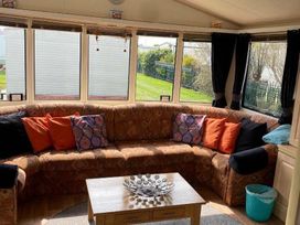 Happy Days Leisure - Holiday Accommodation 17214 - Lincolnshire - 1186245 - thumbnail photo 7