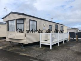 Golden Gate Holiday Centre - Holiday Accommodation 17228 - North Wales - 1186250 - thumbnail photo 1