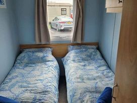 Golden Anchor Holiday Park - Holiday Accommodation 17234 - Lincolnshire - 1186252 - thumbnail photo 9