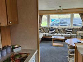 Golden Anchor Holiday Park - Holiday Accommodation 17234 - Lincolnshire - 1186252 - thumbnail photo 11