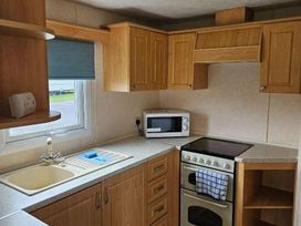 Golden Anchor Holiday Park - Holiday Accommodation 17234 - Lincolnshire - 1186252 - thumbnail photo 12