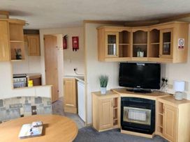 Golden Anchor Holiday Park - Holiday Accommodation 17234 - Lincolnshire - 1186252 - thumbnail photo 14