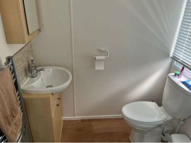 Golden Palm Resort - Holiday Accommodation 17244 - Lincolnshire - 1186256 - thumbnail photo 4