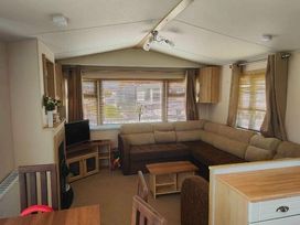 Golden Palm Resort - Holiday Accommodation 17244 - Lincolnshire - 1186256 - thumbnail photo 7