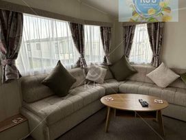 Lido Beach Holiday Park - Holiday Accommodation 17245 - North Wales - 1186257 - thumbnail photo 5