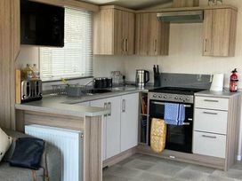 Harlyn Sands - Holiday Accommodation 17260 - Cornwall - 1186261 - thumbnail photo 2