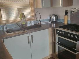 Primrose Valley Holiday Park - Holiday Accommodation 17262 - North Yorkshire (incl. Whitby) - 1186262 - thumbnail photo 5