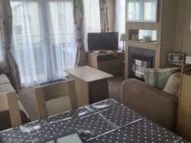 Primrose Valley Holiday Park - Holiday Accommodation 17262 - North Yorkshire (incl. Whitby) - 1186262 - thumbnail photo 9