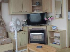 Coral Beach - Holiday Accommodation 17269 - Lincolnshire - 1186263 - thumbnail photo 4