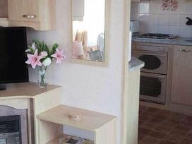 Coral Beach - Holiday Accommodation 17269 - Lincolnshire - 1186263 - thumbnail photo 10