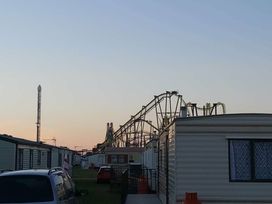Coral Beach - Holiday Accommodation 17269 - Lincolnshire - 1186263 - thumbnail photo 15