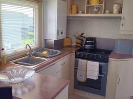 Sun Valley Caravan Park - Holiday Accommodation 17279 - North Wales - 1186267 - thumbnail photo 5
