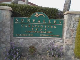 Sun Valley Caravan Park - Holiday Accommodation 17279 - North Wales - 1186267 - thumbnail photo 11