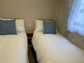 Regent Bay Holiday Park - Holiday Accommodation 17306 - Lake District - 1186275 - thumbnail photo 8