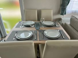 Regent Bay Holiday Park - Holiday Accommodation 17306 - Lake District - 1186275 - thumbnail photo 18