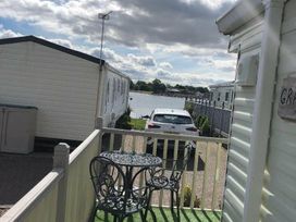 7 Lakes Country Park - Holiday Accommodation 17310 - Lincolnshire - 1186276 - thumbnail photo 12