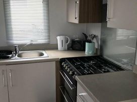Quay West Holiday Park - Holiday Accommodation 17348 - Mid Wales - 1186287 - thumbnail photo 11