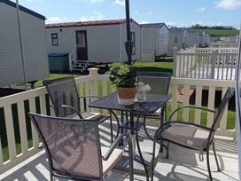 Hoburne Blue Anchor - Holiday Accommodation 17359 - Devon - 1186291 - thumbnail photo 2
