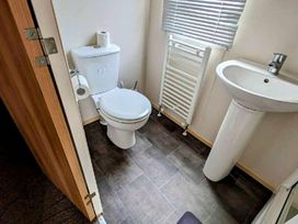 Kiln Park Holiday Park - Holiday Accommodation 17365 - South Wales - 1186293 - thumbnail photo 4
