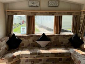 Happy Days Leisure - Holiday Accommodation 17366 - Lincolnshire - 1186294 - thumbnail photo 6