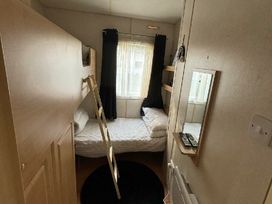Happy Days Leisure - Holiday Accommodation 17366 - Lincolnshire - 1186294 - thumbnail photo 7