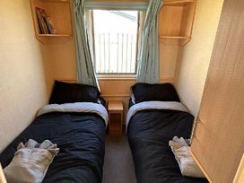 Whitehouse Leisure Park - Holiday Accommodation 17376 - North Wales - 1186296 - thumbnail photo 6