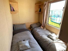 Whitehouse Leisure Park - Holiday Accommodation 17376 - North Wales - 1186296 - thumbnail photo 7