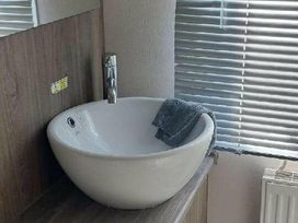 Ty Mawr Holiday Park - Holiday Accommodation 17379 - North Wales - 1186298 - thumbnail photo 8