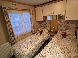 Golden Anchor Holiday Park - Holiday Accommodation 17383 - Lincolnshire - 1186299 - thumbnail photo 16