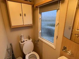 Golden Anchor Holiday Park - Holiday Accommodation 17383 - Lincolnshire - 1186299 - thumbnail photo 18