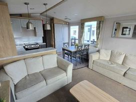 Cleethorpes Beach Holiday Park - Holiday Accommodation 17392 - Lincolnshire - 1186300 - thumbnail photo 2