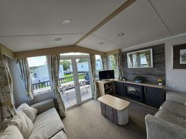 Cleethorpes Beach Holiday Park - Holiday Accommodation 17392 - Lincolnshire - 1186300 - thumbnail photo 4