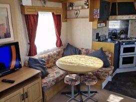 Butlins Skegness - Holiday Accommodation 17398 - Lincolnshire - 1186302 - thumbnail photo 8