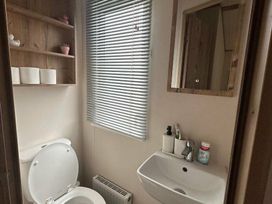Flamingo Land Holiday Park - Holiday Accommodation 17413 - North Yorkshire (incl. Whitby) - 1186305 - thumbnail photo 13