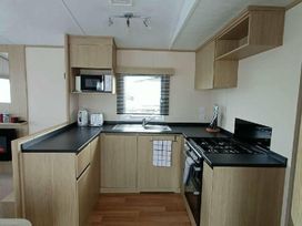 Lyons Robin Hood - Holiday Accommodation 17428 - North Wales - 1186313 - thumbnail photo 3